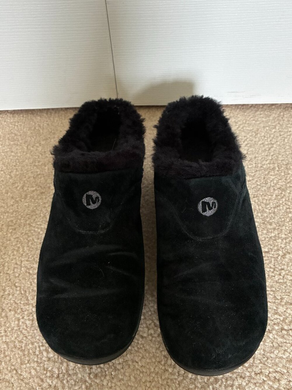 Merrell Women's Encore Q2 Ice Slip on suede black shoes, size 8